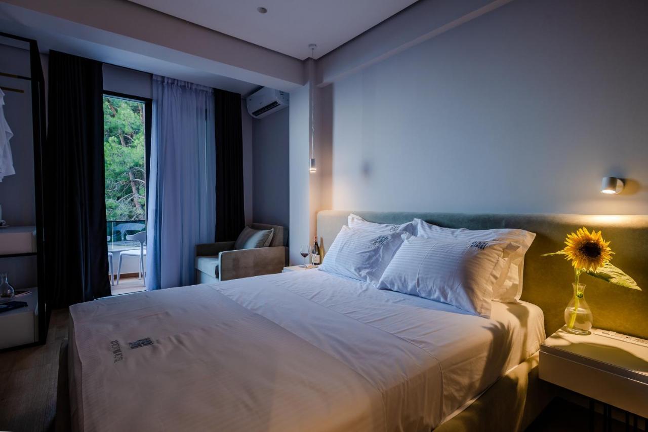 Rea Boutique Hotel Himare Exterior photo