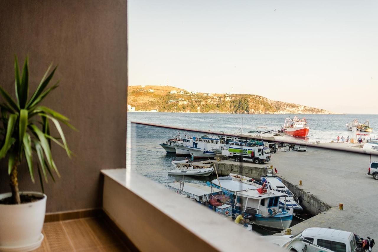 Rea Boutique Hotel Himare Exterior photo