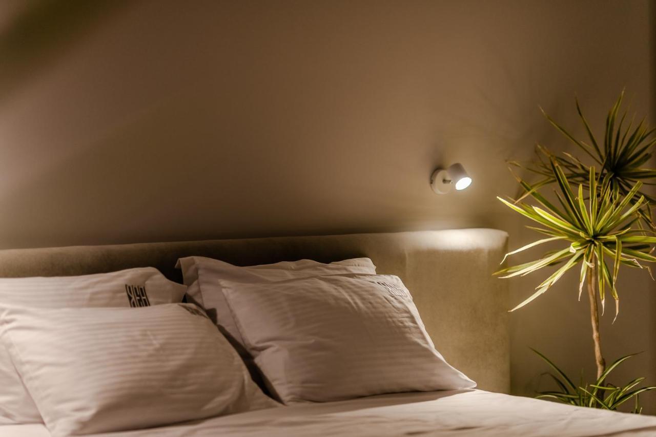 Rea Boutique Hotel Himare Exterior photo