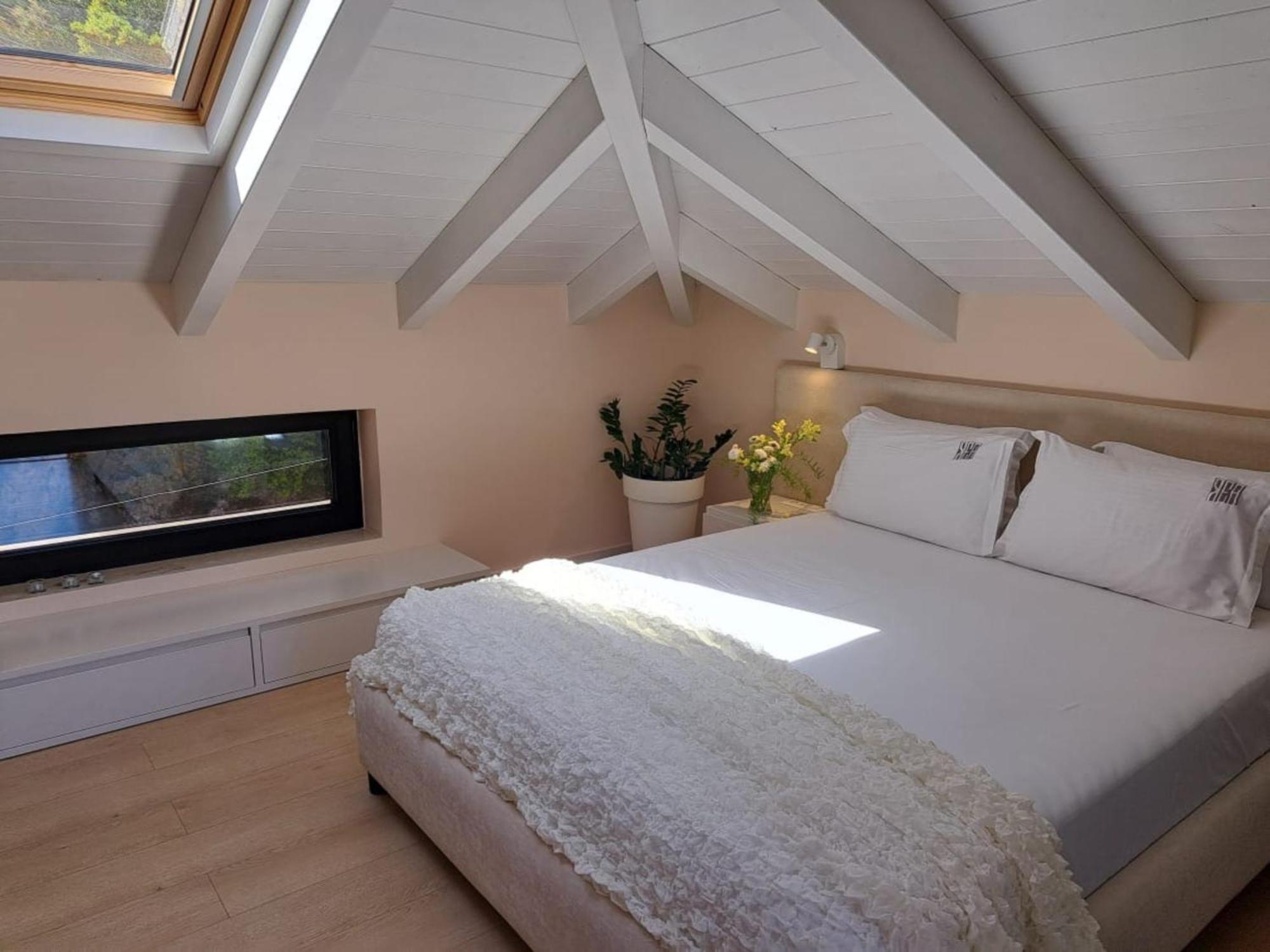 Rea Boutique Hotel Himare Exterior photo